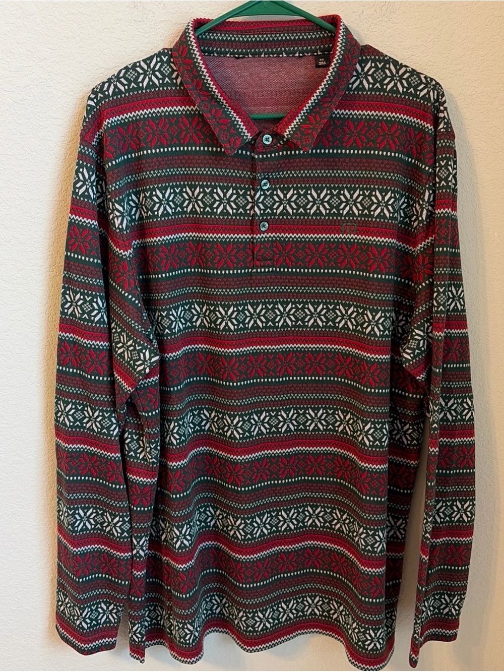 Travis Mathew Long-Sleeve Fair Isle Polo in Red, Green, White